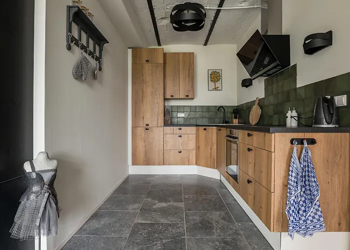 West 26 8 Persoons 펜션